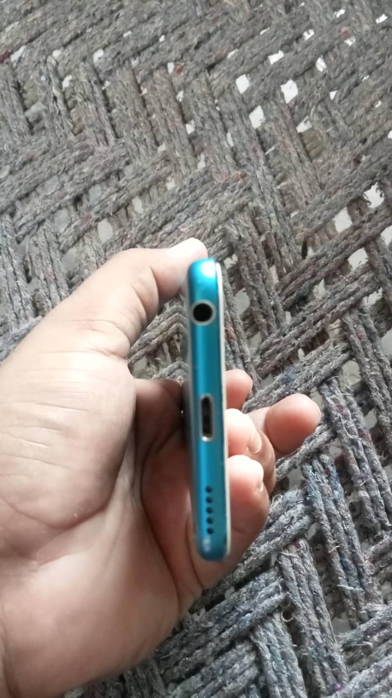 Apple Ipod 5th generation 3