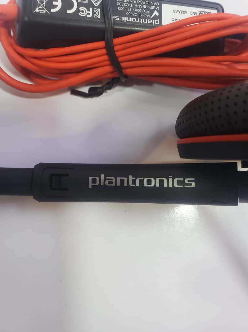 Plantronics 1