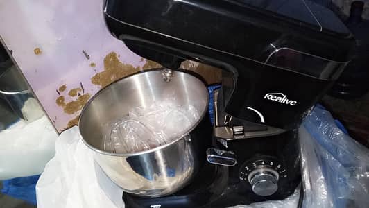 New Bitter Machine With 5 Liter Bowl and All Accessoriesl