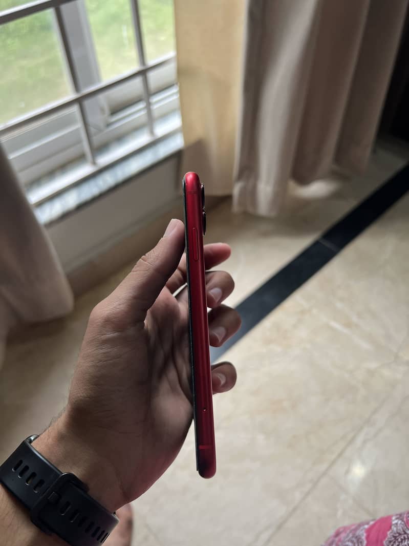 Apple iPhone 11 5