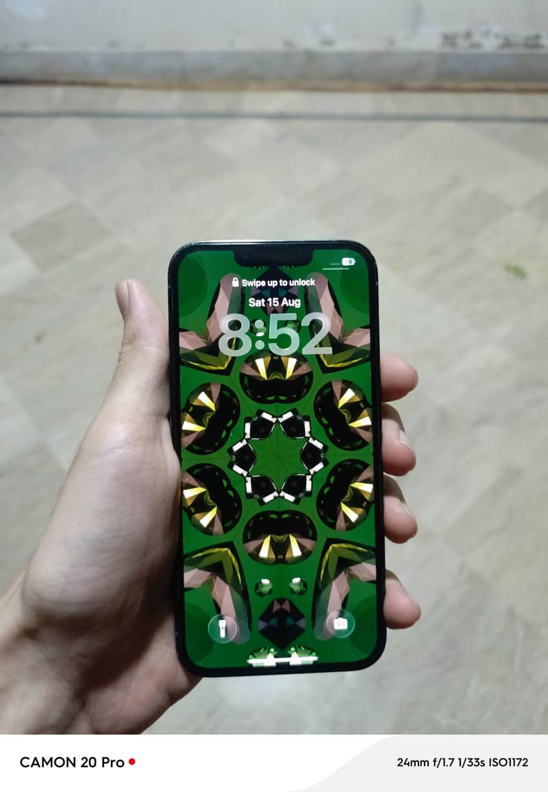 Apple iPhone 13 Pro 2