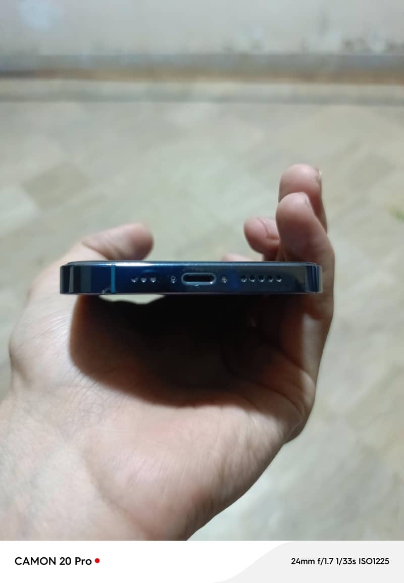 Apple iPhone 13 Pro 3