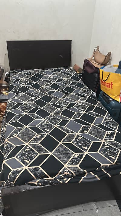 Single bed for sale
