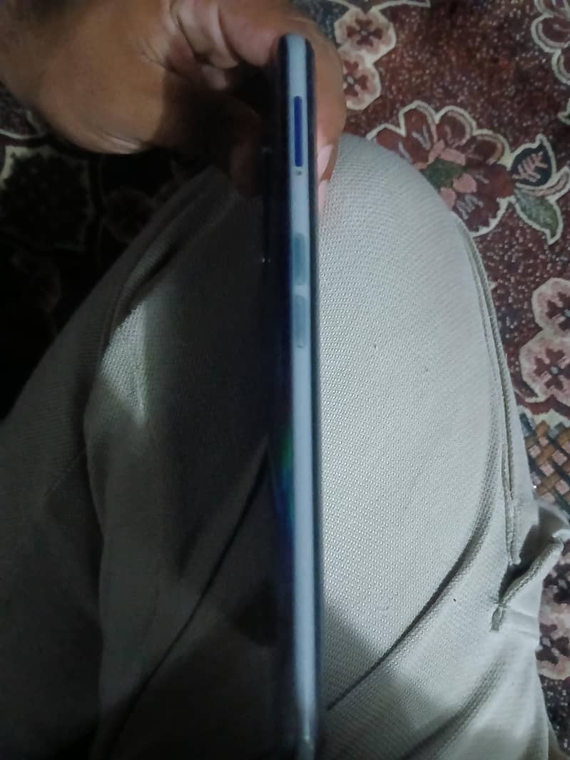 OPPO A54 3