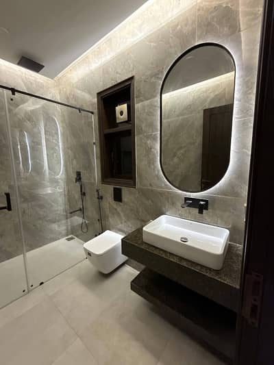 commercial space available for rent in juhar block 14 main 100 fit road