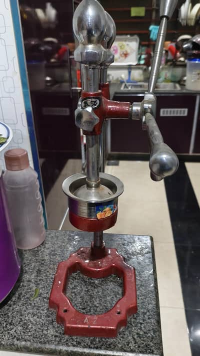 Manual Commercial Juice Extractor / Juicer Machine – Heavy Duty