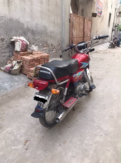 Honda cd 70 2019 model num all Punjab 2026 for sale 10/9 condition.