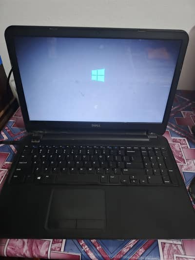 Dell i7 4th Gen 2GB graphics