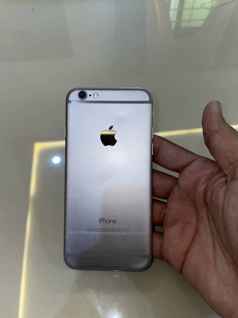 Apple iPhone 6 0