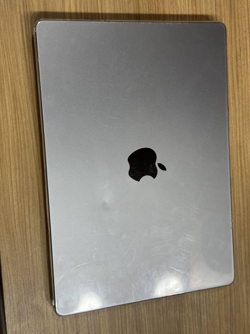 MacBook Pro 0