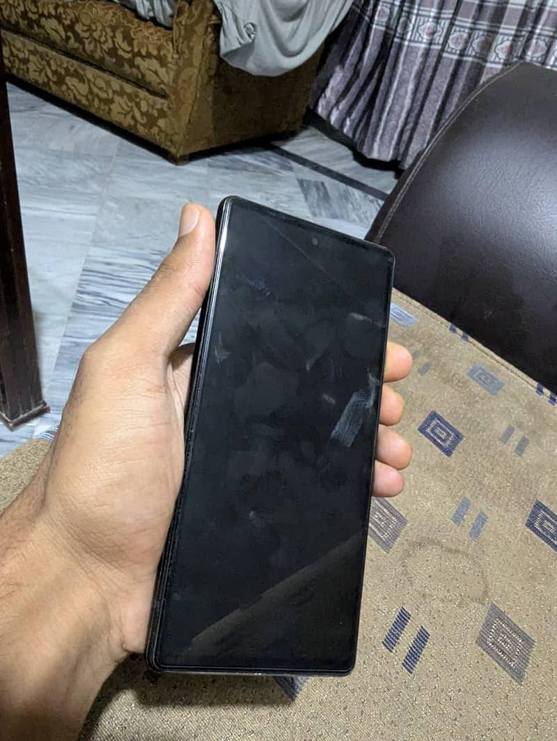 Google Pixel 6 0