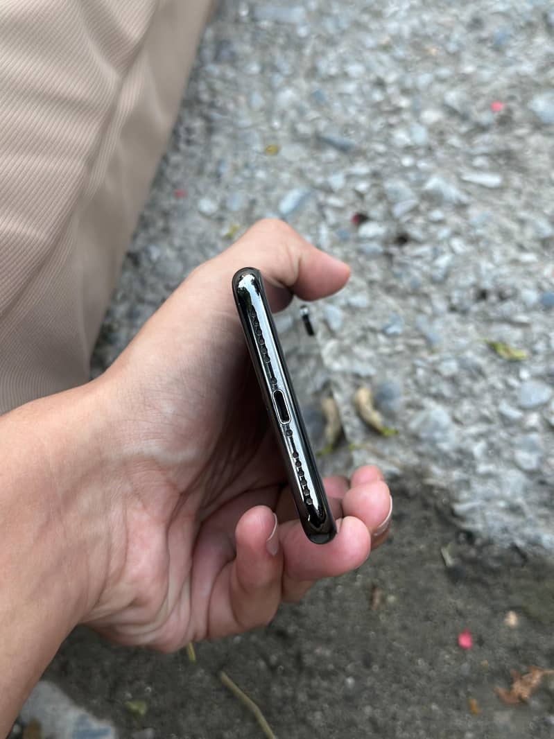 iPhone 29
