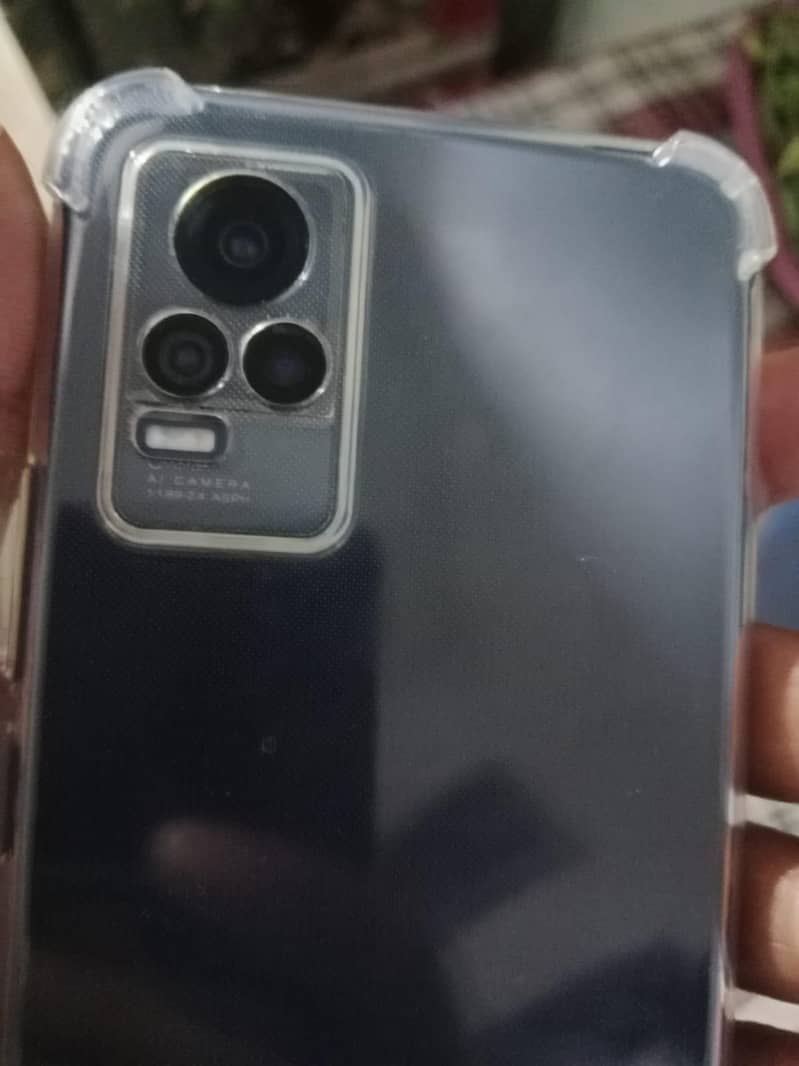 vivo v21e 1