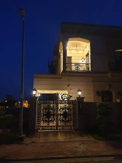 10 Marla Upper Portion For Rent Brand New Ideal Location