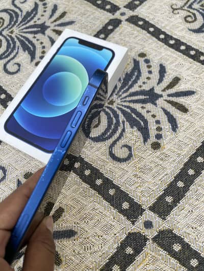 Apple iPhone 12 PTA Approved complete accessories