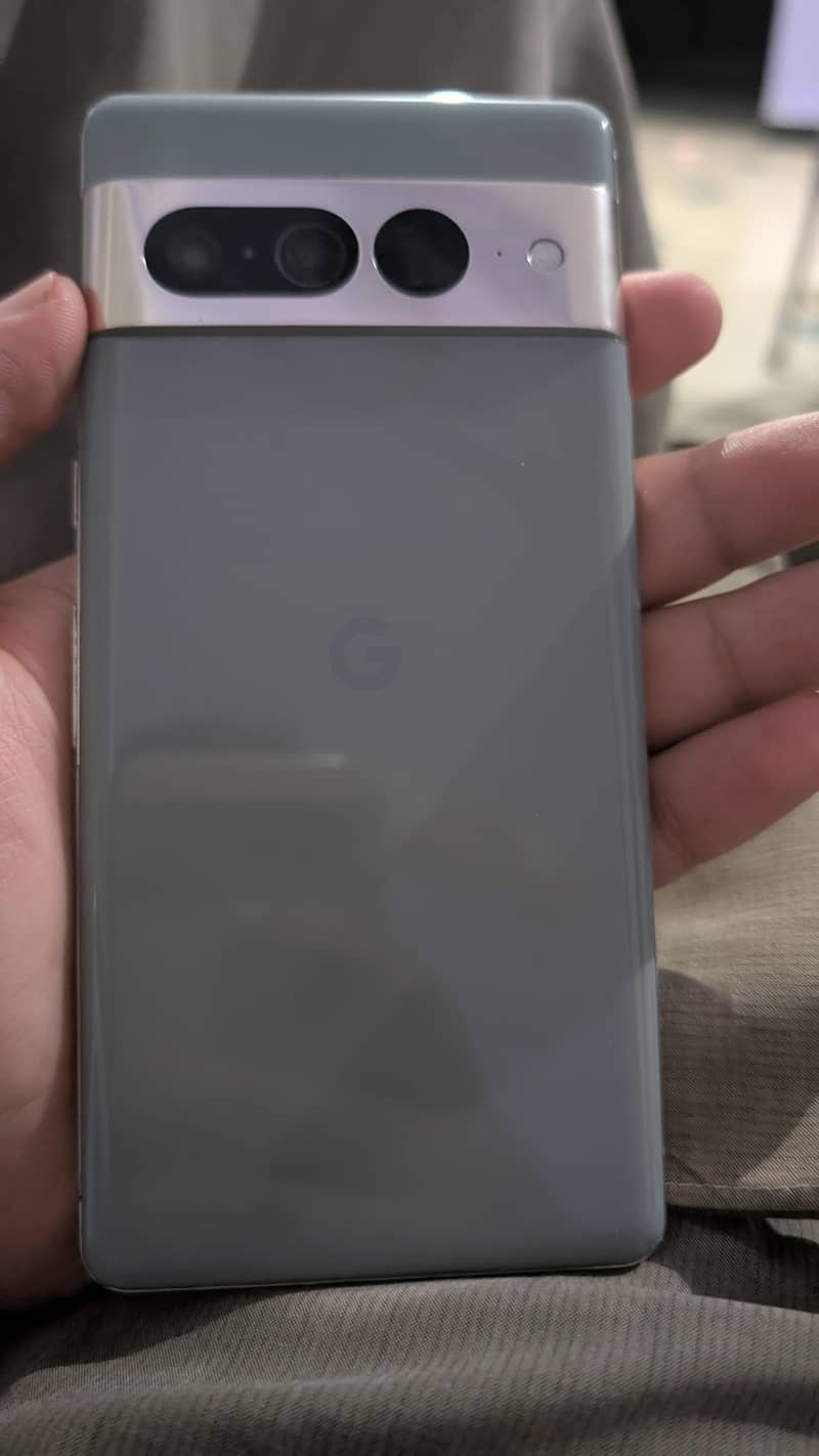 Google Pixel 7 Pro 0