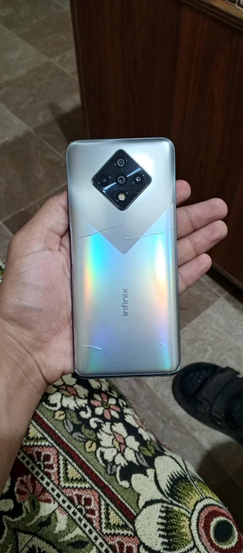 Infinix Zero 8 0