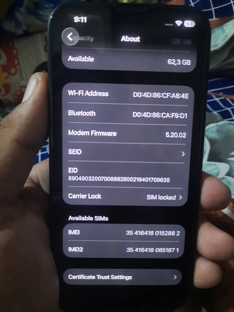Apple iPhone 13 7