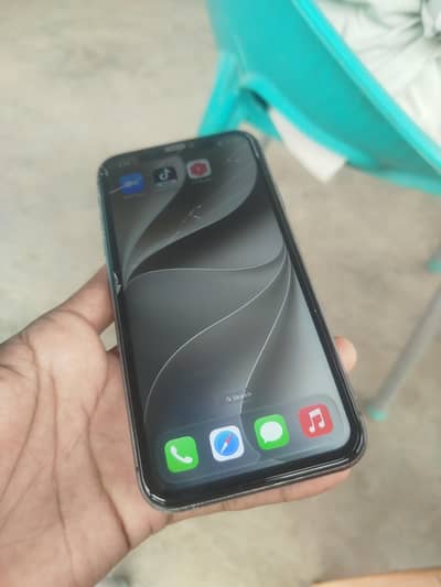 Apple iPhone 11 / 128Gb