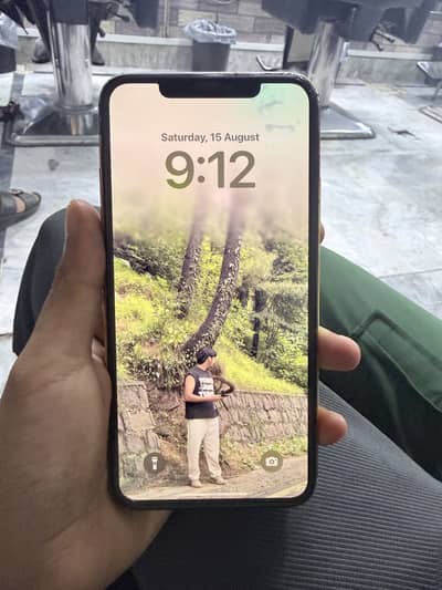 iphone 11 pro max pta aproved golden colour