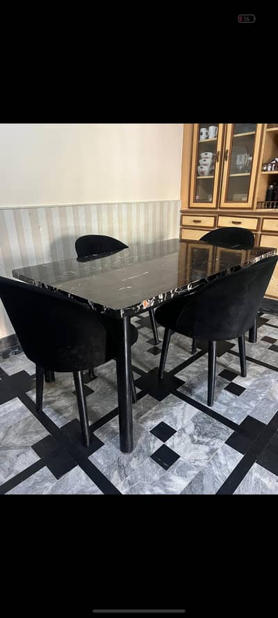 Dining table with 6 chairs