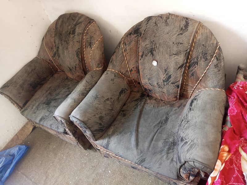 sofa For sell 1