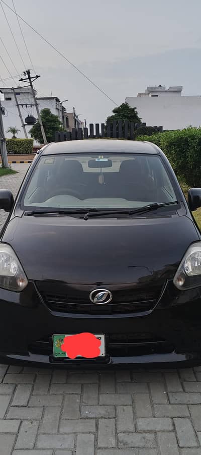Daihatsu Mira 2012