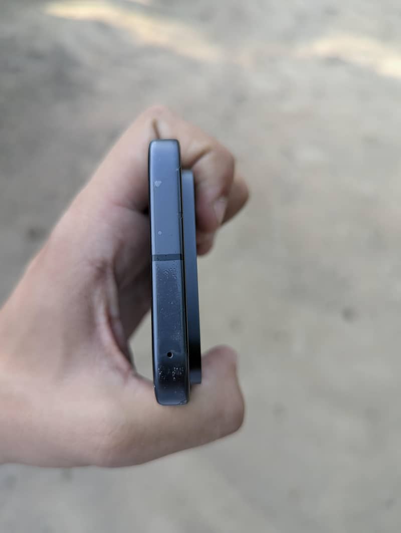 Google Pixel 9 2