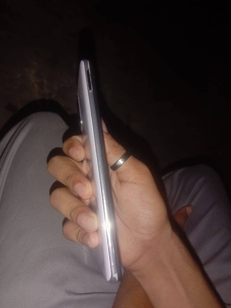 Samsung Mobile A71 4