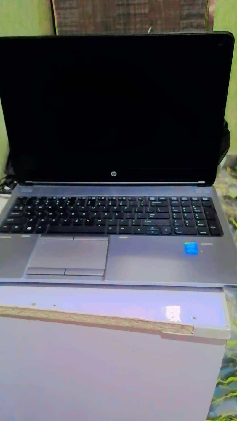 HP corei5vpro 2