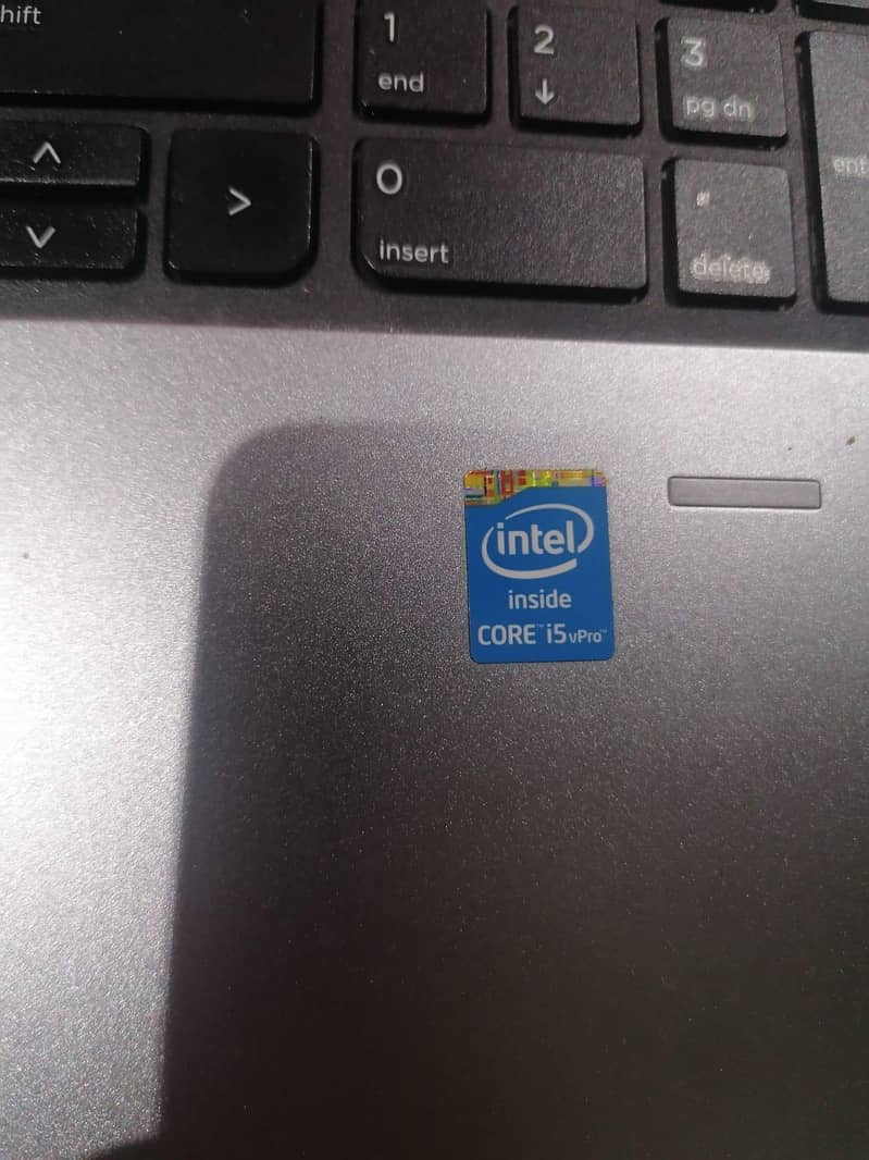 HP corei5vpro 8