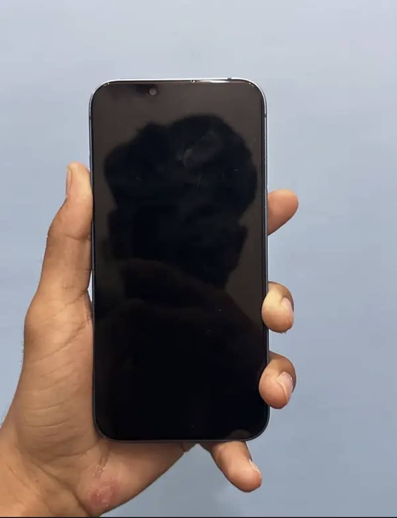 Apple iPhone 13 3