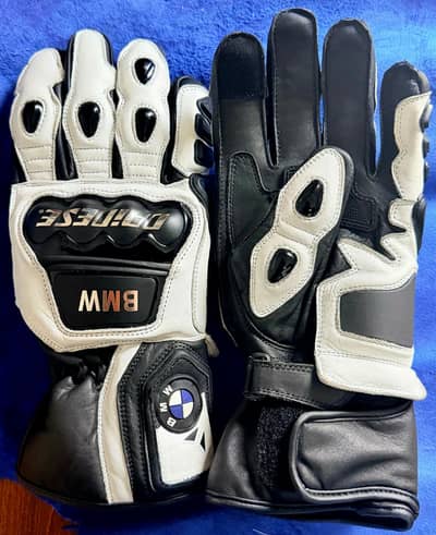 BWW  Motorbike Leather Racing Gloves All  Sizes are Avabile