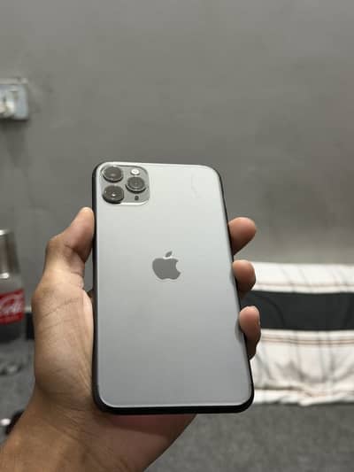 Apple iPhone 11 Pro Max jv