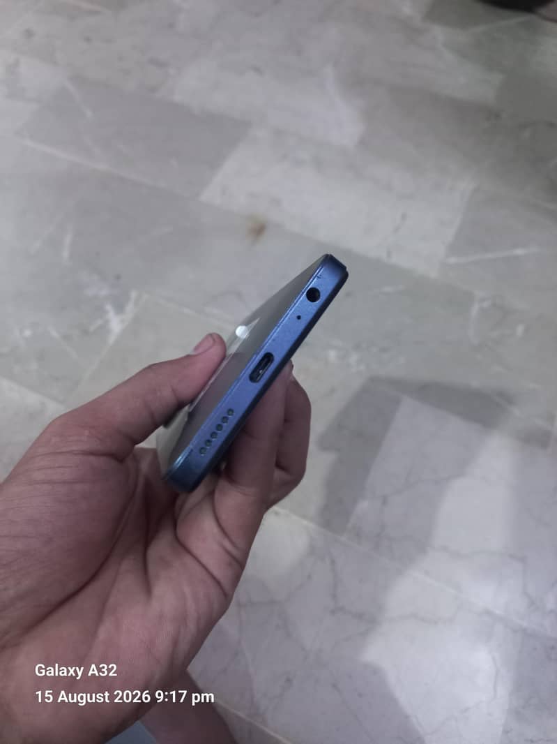 Tecno Spark 20C 4
