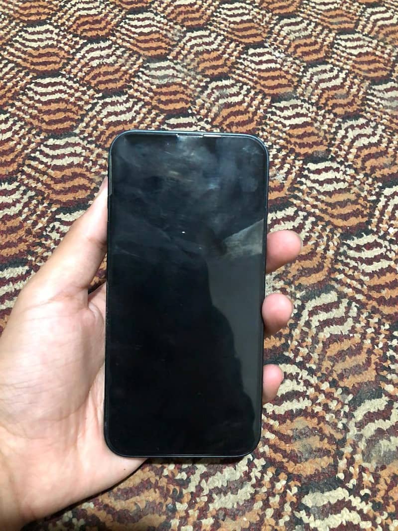 Apple iPhone 14 3