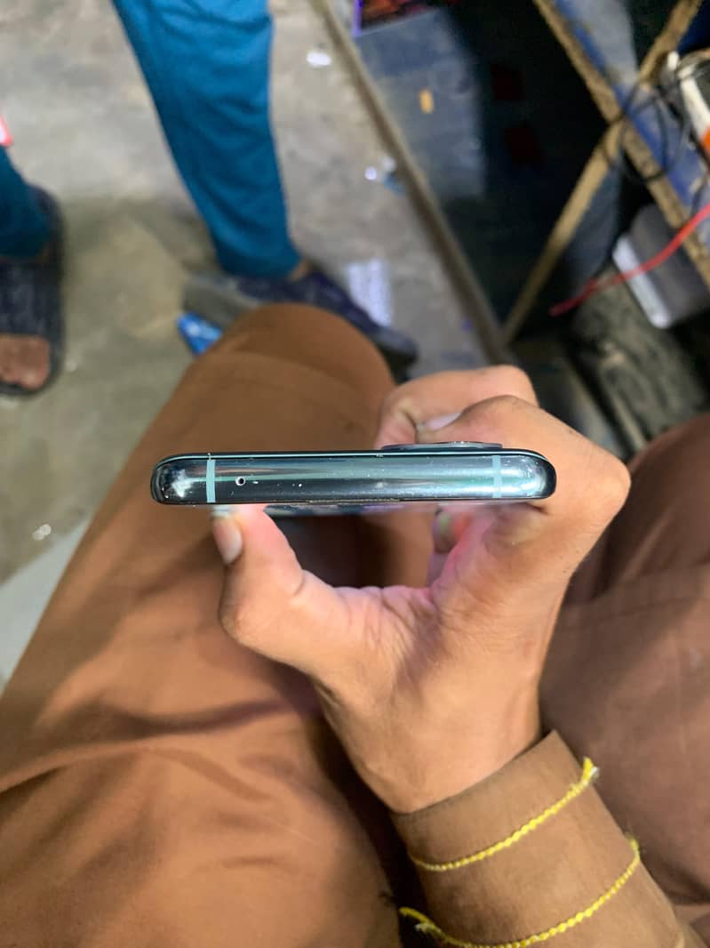 One Plus 9 pro 5g 3