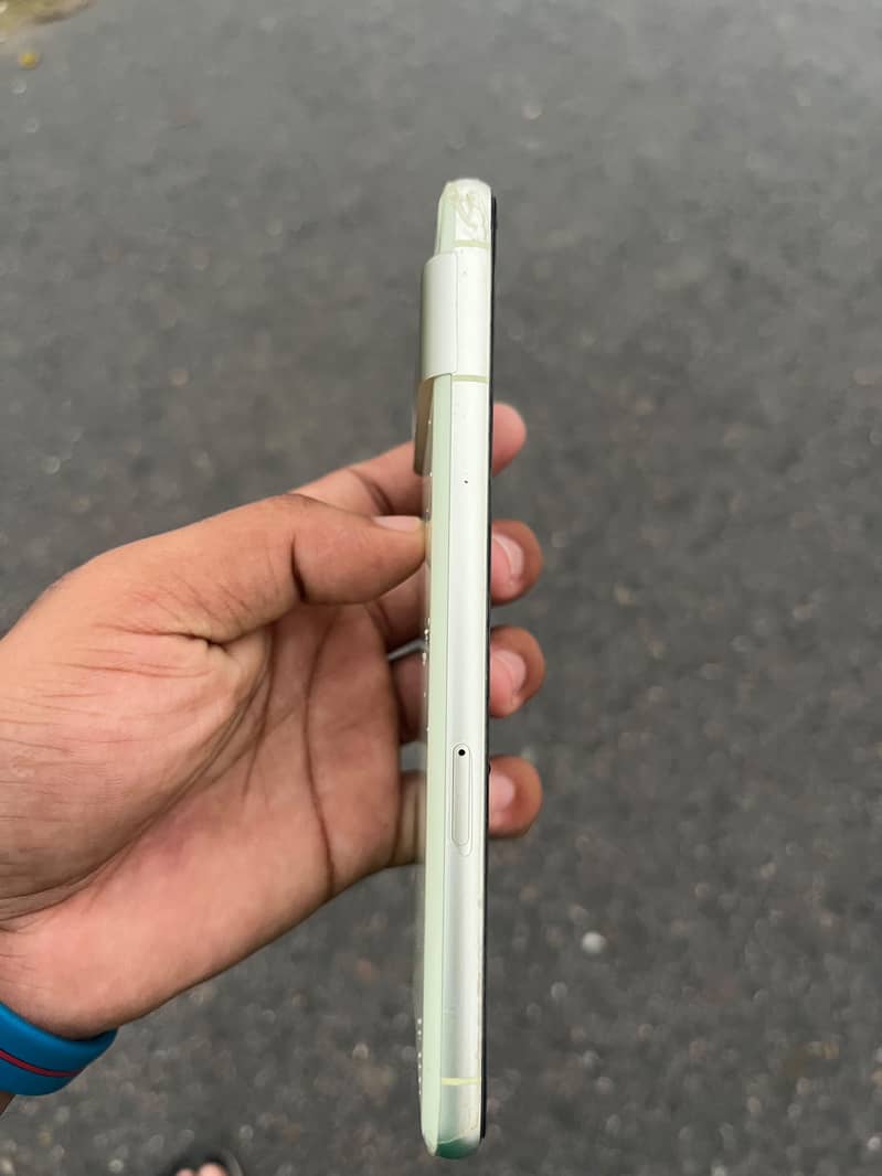 Google Pixel 7 3