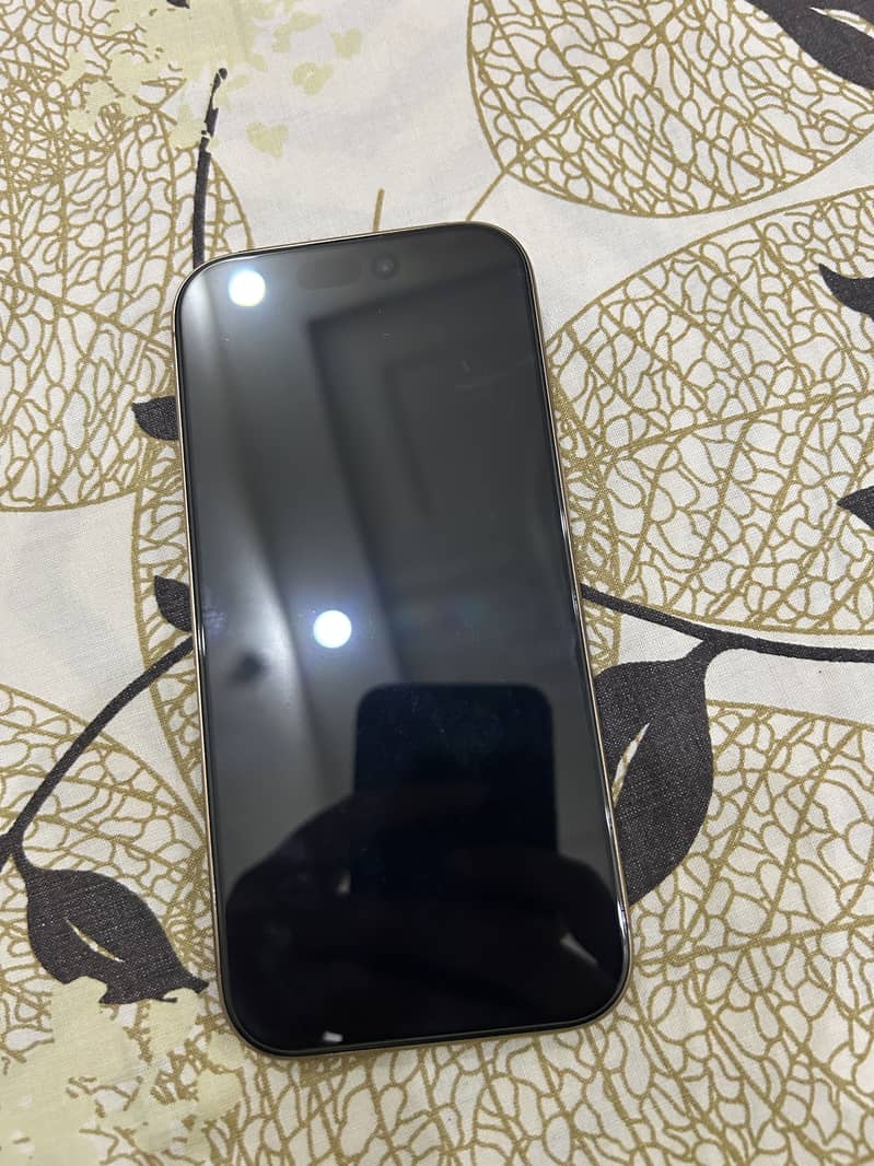Apple iPhone 14 4