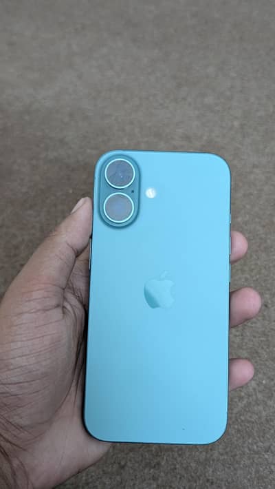 Apple iPhone 16