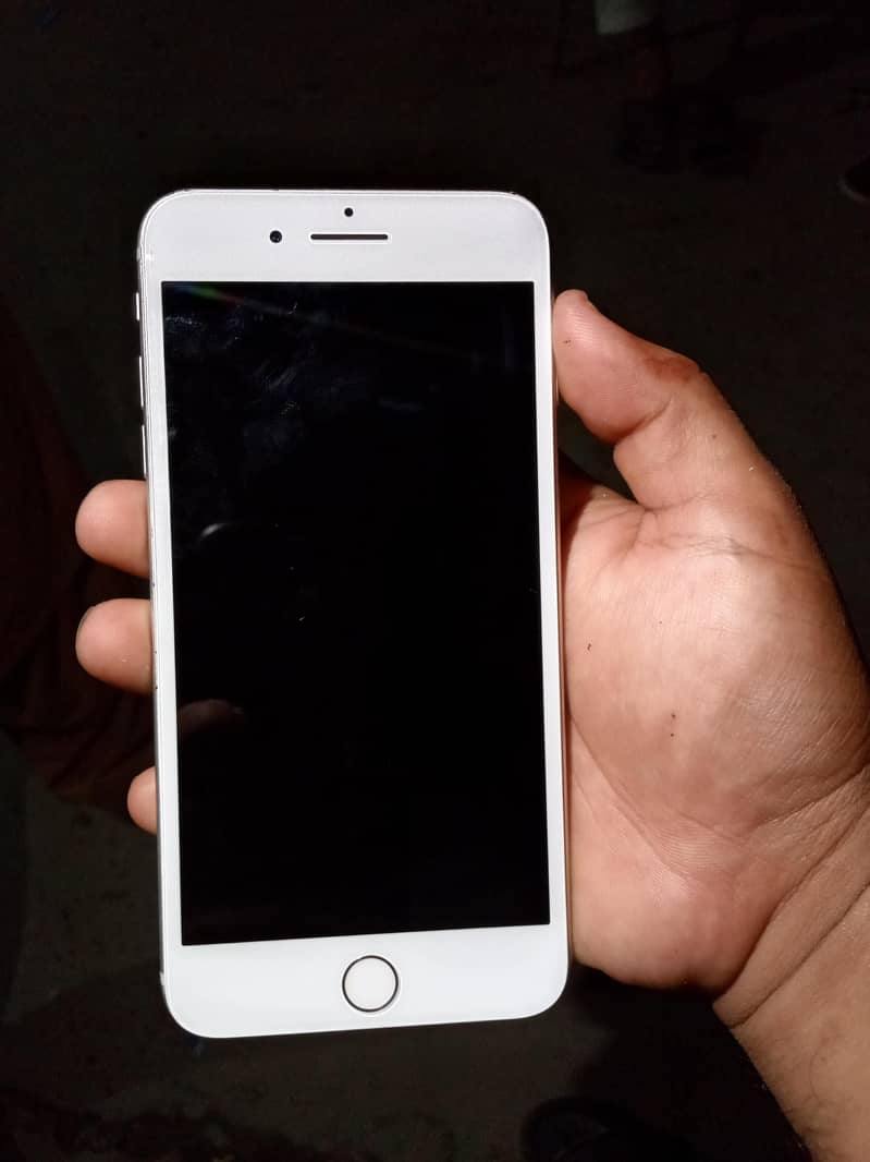 Apple iPhone 7 Plus 2