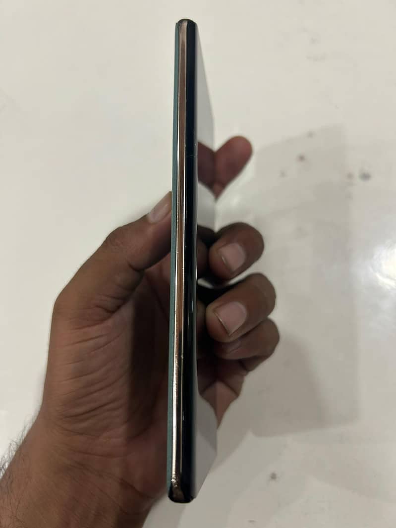 Infinix Zero 30 4