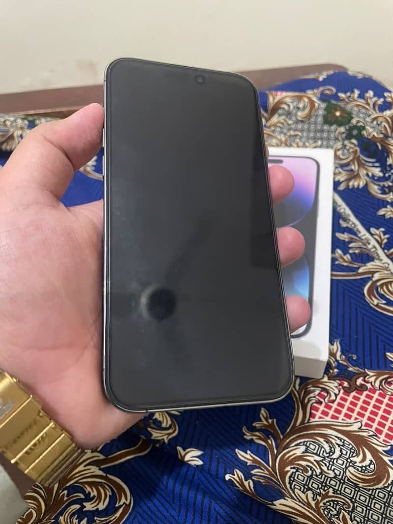Apple iPhone 14 Pro Max 2