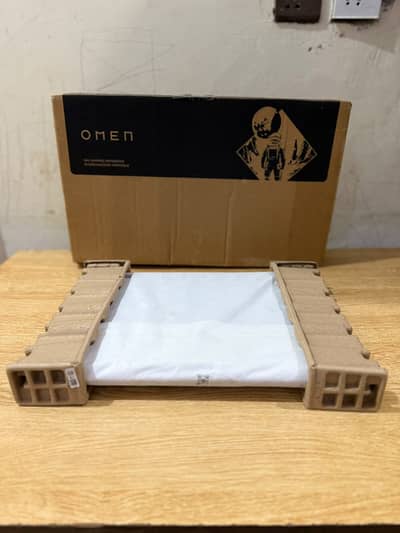 Hp Omen Slim 16 | RTX 5070 | Ultra 9 | Brand New For Sale.