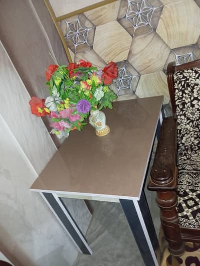 Center table