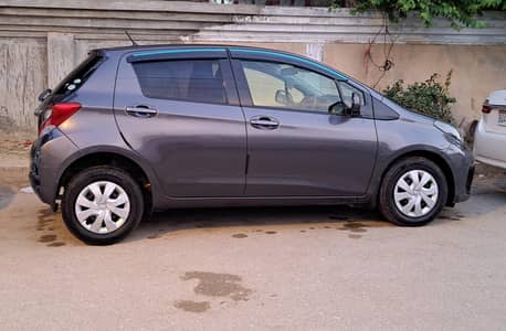 Toyota Vitz 2016