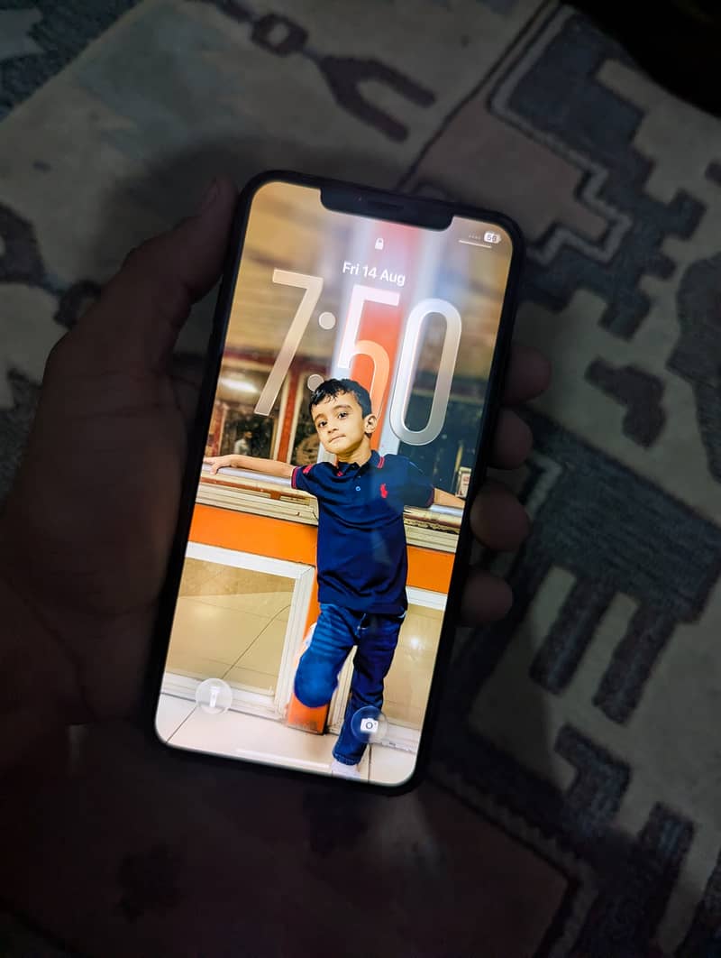 Apple iPhone 11 Pro Max 5