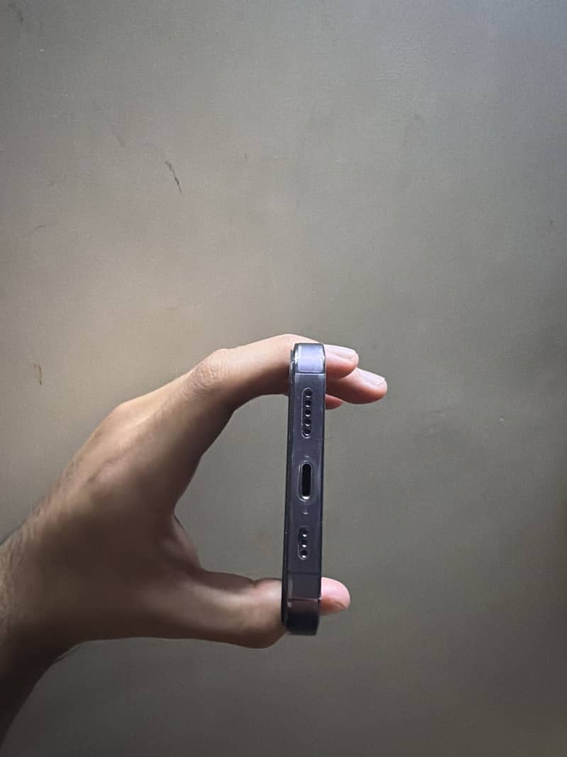 Apple iPhone 14 Pro 4