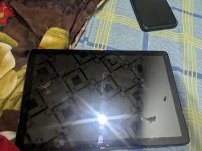 8/256 with box