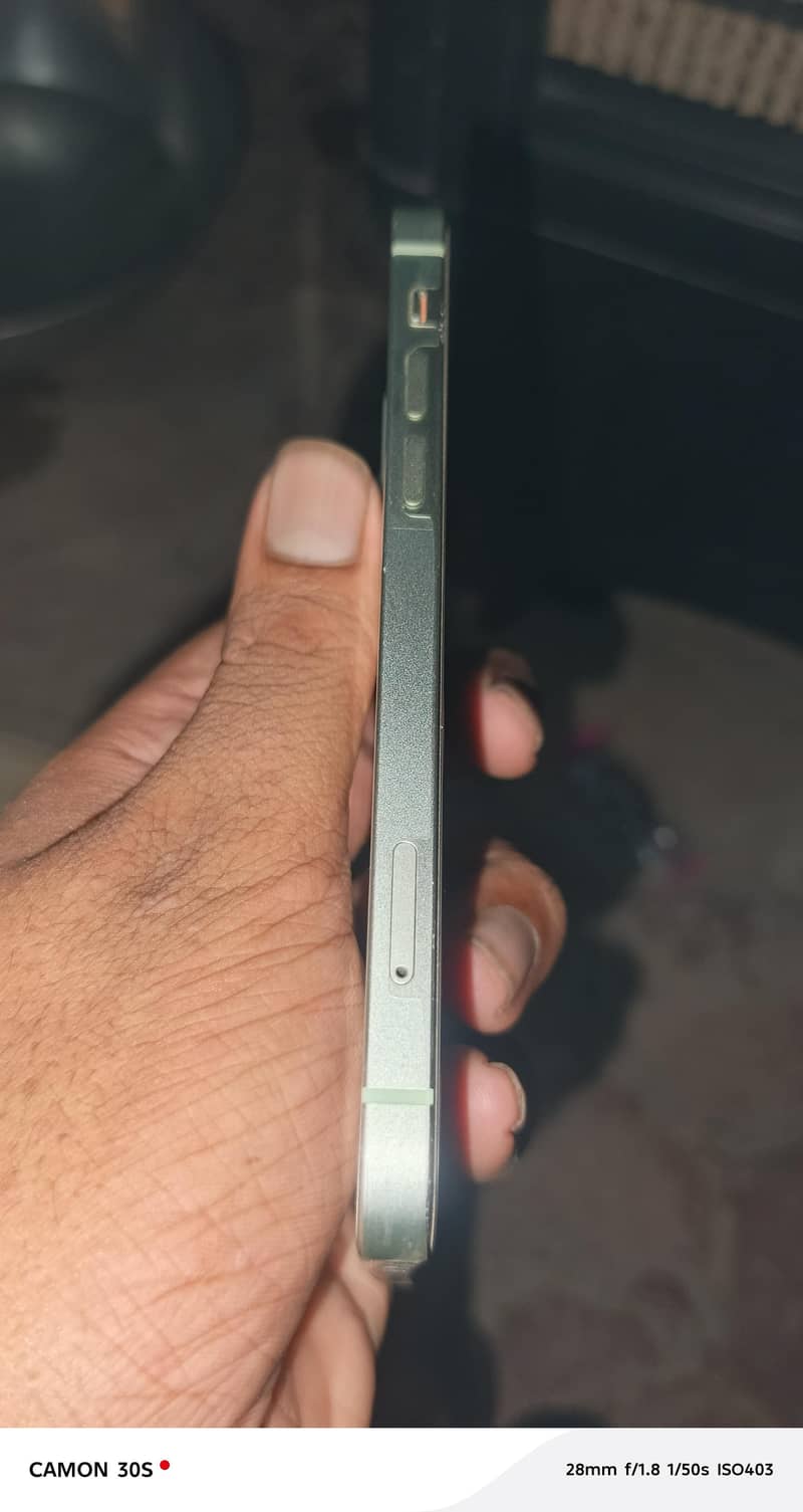 Apple iPhone 12 5
